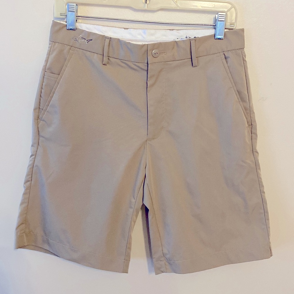 Greg Norman polyester golf shorts sz 30